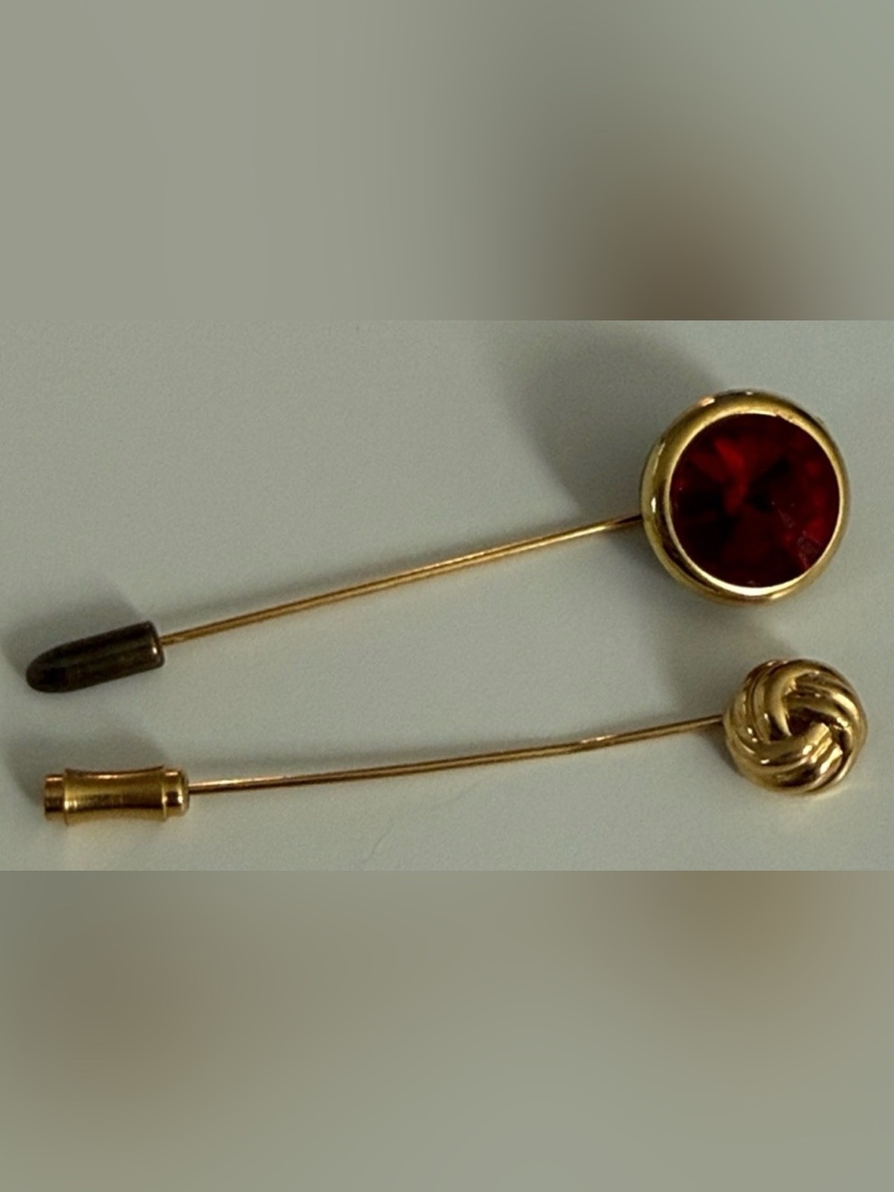 Gold Trifari knot Stick Pin Set with Red Gem simulated red Rivoli hat pin brooch